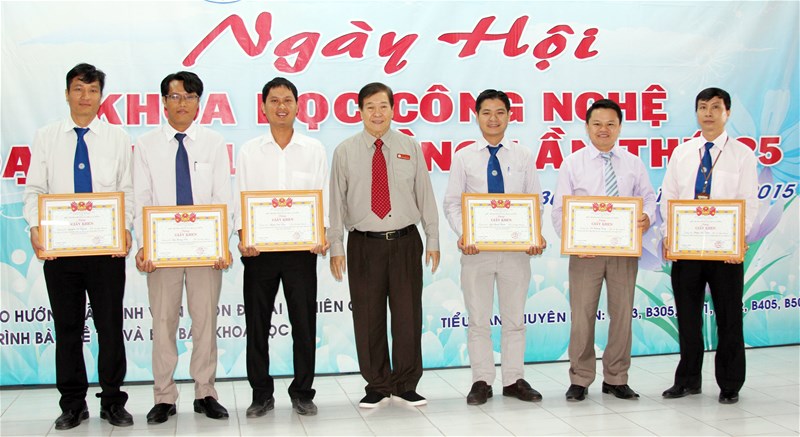 Nghiên cứu khoa học