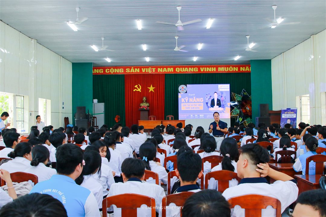 LHU ký kết hợp tác cùng các trường THPT, tiếp tục đồng hành nâng cao chất lượng giáo dục