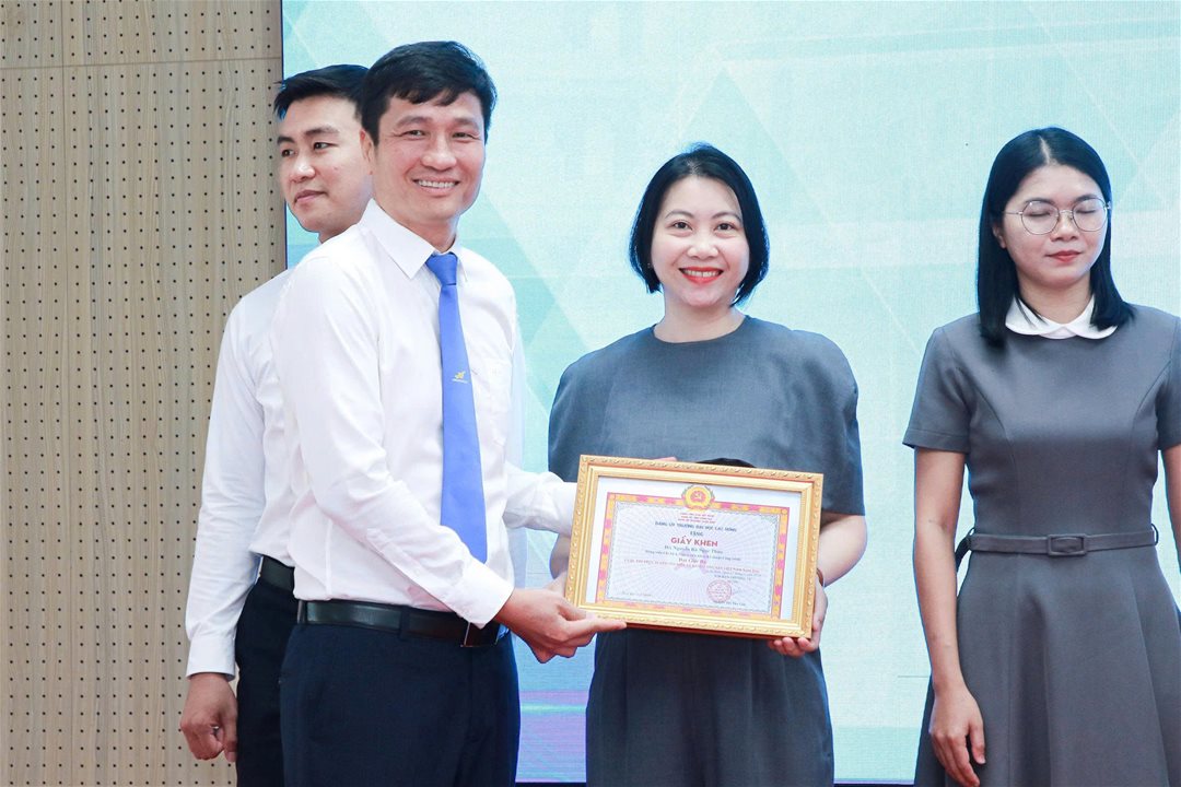 Đ/c Nguyễn Bá Ngọc Thảo